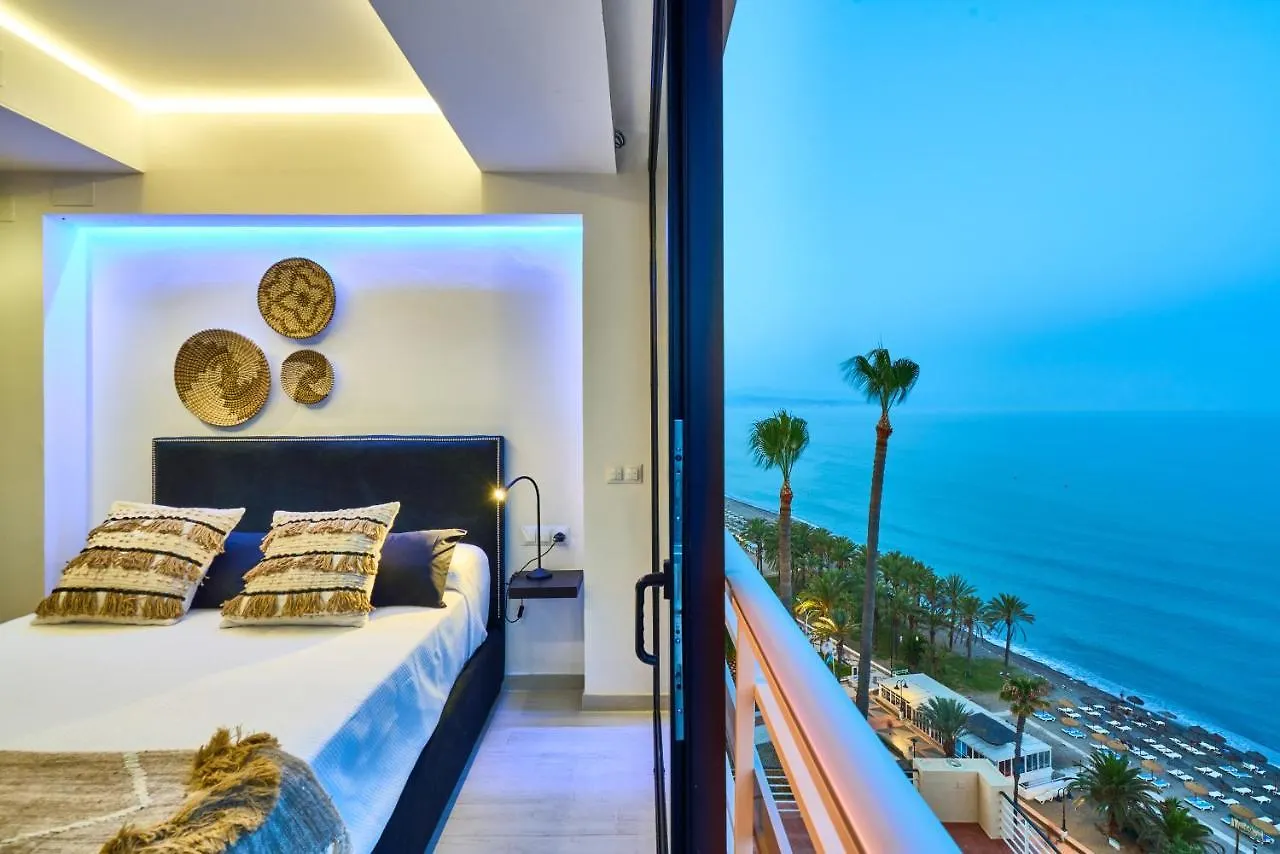 Savanna Beach. Amazing Apartment With Jacuzzi Torremolinos