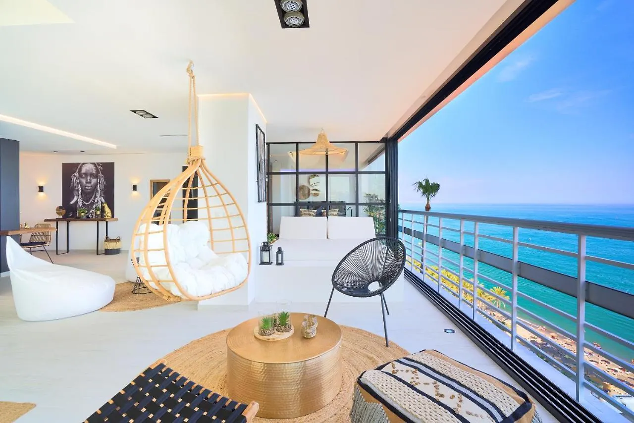 Savanna Beach. Amazing Apartment With Jacuzzi Torremolinos