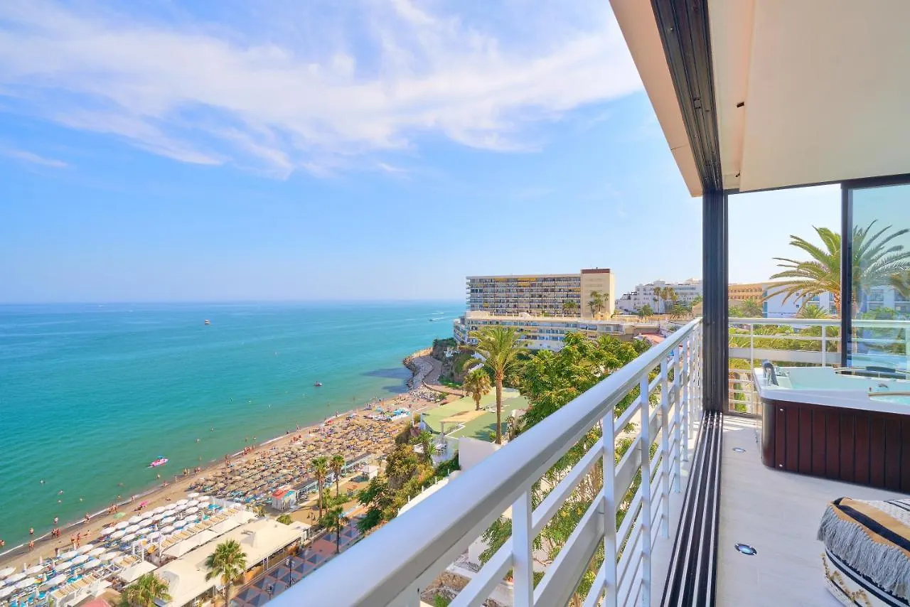Savanna Beach. Amazing Apartment With Jacuzzi Torremolinos