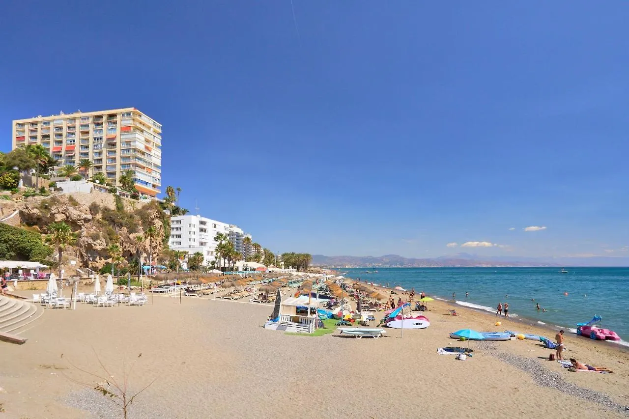 Savanna Beach. Amazing Apartment With Jacuzzi Torremolinos Spain