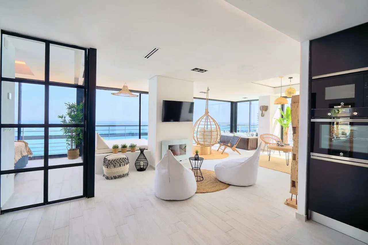 Savanna Beach. Amazing Apartment With Jacuzzi 托雷莫利诺斯