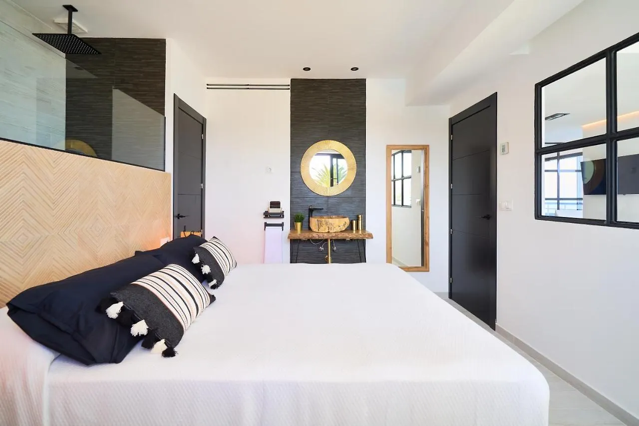 Savanna Beach. Amazing Apartment With Jacuzzi 托雷莫利诺斯