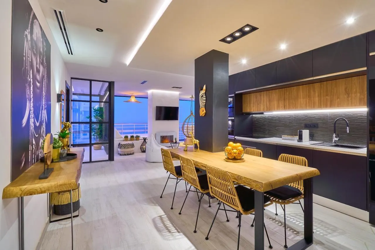 Savanna Beach. Amazing Apartment With Jacuzzi 托雷莫利诺斯