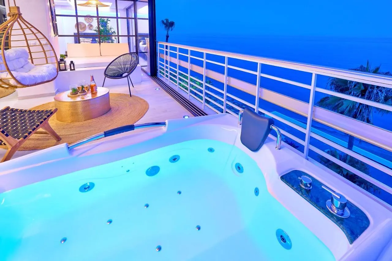 Savanna Beach. Amazing Apartment With Jacuzzi Torremolinos Španělsko